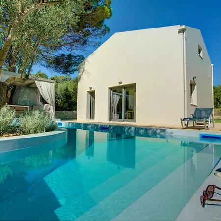 Villa Marina By Vintage Travel
