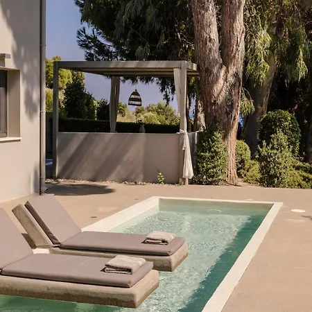 Marina By Vintage Travel